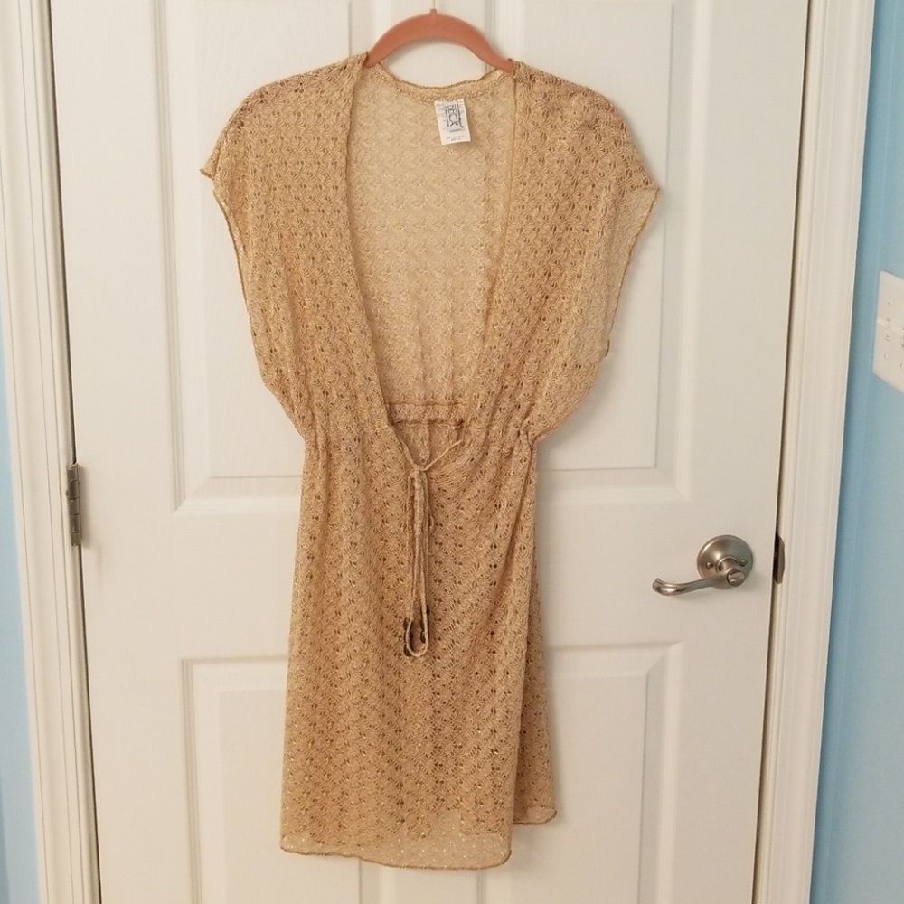 EUC Beautiful bathing suit coverup